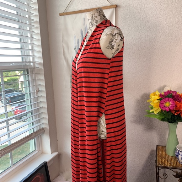 LulaRoe sleeveless cardigan - Picture 4 of 7